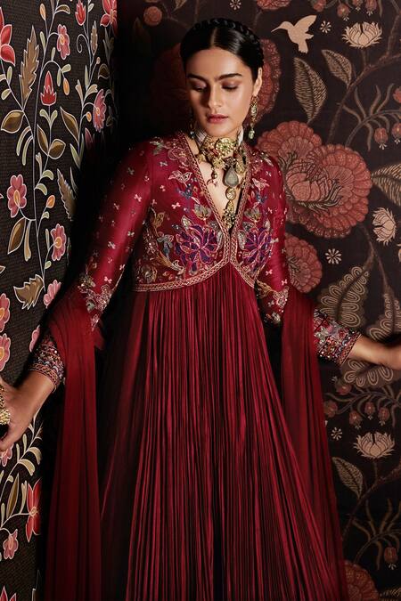 Ridhi Mehra_Maroon Anarkali Silk, Dupatta Net V Neck With _Online_at_Aza_Fashions