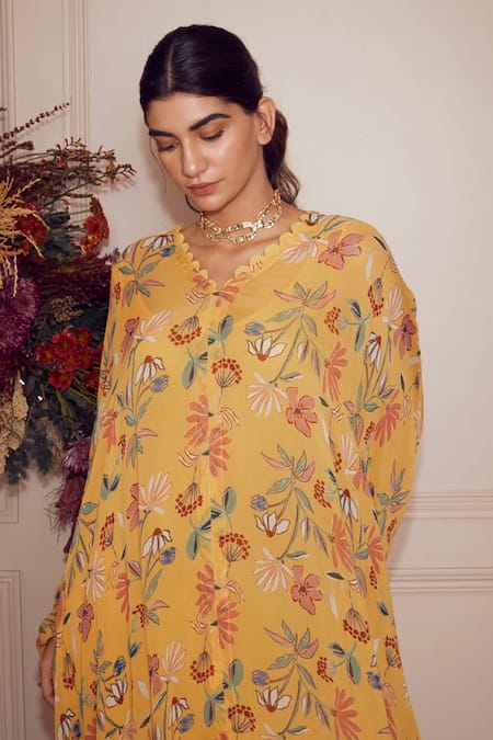 Ridhi Mehra Yellow Kaftan Georgette And Inner Mulmul Floral Print V Neck Mikah at Aza Fashions Ridhi Mehra_Yellow Kaftan Georgette And Inner Mulmul Floral Print V Neck Mikah _at_Aza_Fashions