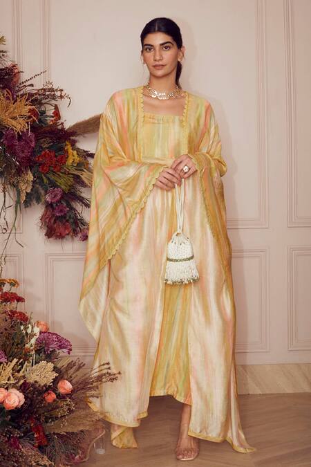 Ridhi Mehra Yellow Kaftan Fine Silk And Inner Mulmul Square Neck Fraidy Ombre   3