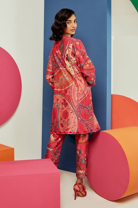 Shop Ridhi Mehra Fuchsia Chanderi Printed Paisley And Floral Adriana Kurta & Pant Set at Aza Fashions Shop_Ridhi Mehra_Fuchsia Chanderi Printed Paisley And Floral Adriana Kurta & Pant Set _at_Aza_Fashions