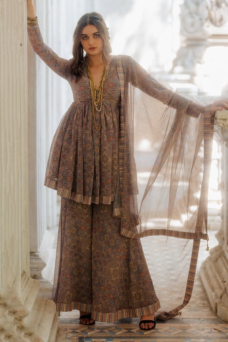 Nikita Vishakha_Grey Georgette, Dupatta Net Persian Pattern V Printed Peplum Kurta Sharara Set_Online_at_Aza_Fashions