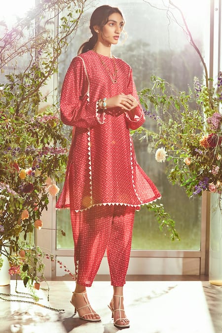 Ridhi Mehra Red Chanderi Round Kurta And Pant Set  