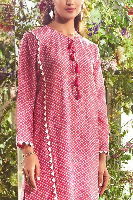 Shop Ridhi Mehra Pink Chanderi Round Kurta And Pant Set Online at Aza Fashions Shop_Ridhi Mehra_Pink Chanderi Round Kurta And Pant Set _Online_at_Aza_Fashions