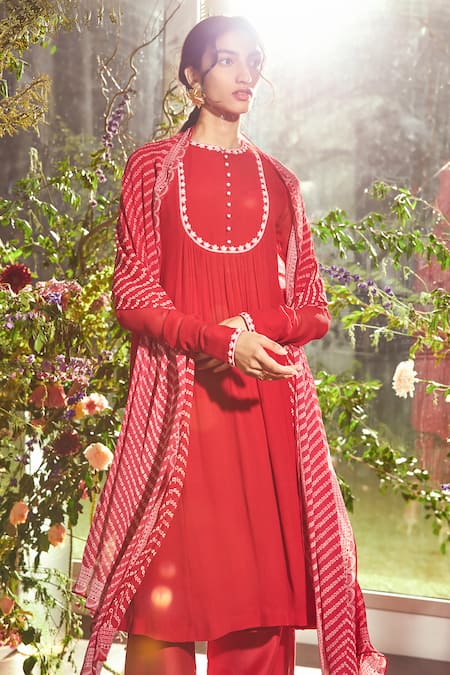 Buy Ridhi Mehra Red Chiffon Round Gathered Anarkali Set Online at Aza Fashions Buy_Ridhi Mehra_Red Chiffon Round Gathered Anarkali Set _Online_at_Aza_Fashions