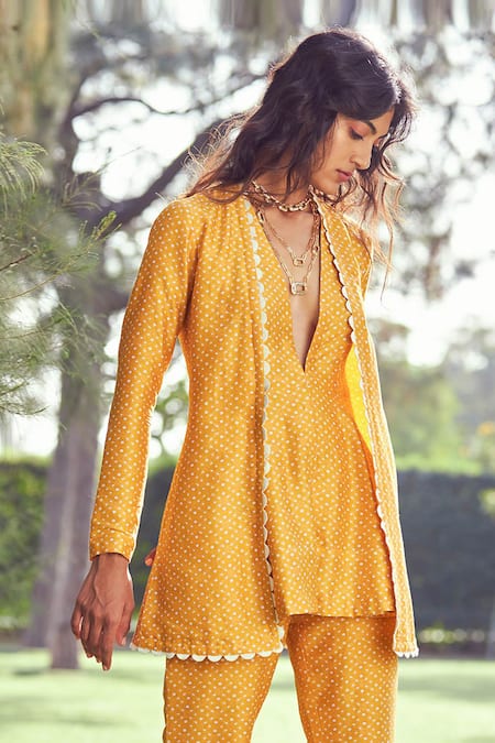Buy_Ridhi Mehra_Yellow Chanderi V Neck Printed Pant Set  _Online_at_Aza_Fashions