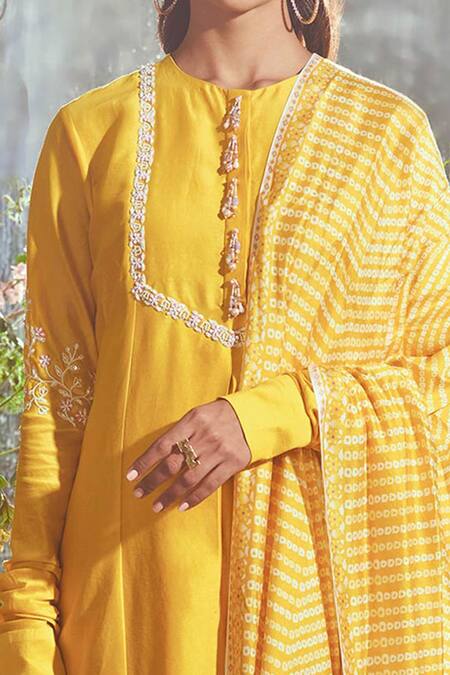 Buy Ridhi Mehra Yellow Chanderi Round Kurta Set Online at Aza Fashions Buy_Ridhi Mehra_Yellow Chanderi Round Kurta Set _Online_at_Aza_Fashions