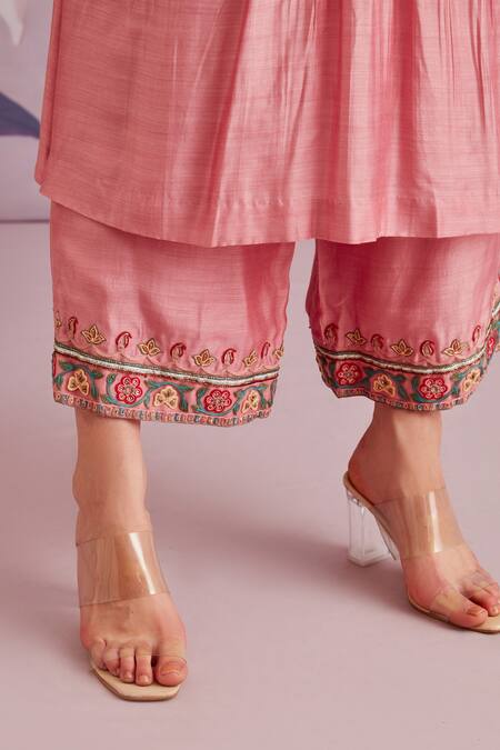 Buy_Ridhi Mehra_Pink Silk Embroidered Floral Motifs V Neck Briony Kurta And Pant Set  _Online_at_Aza_Fashions