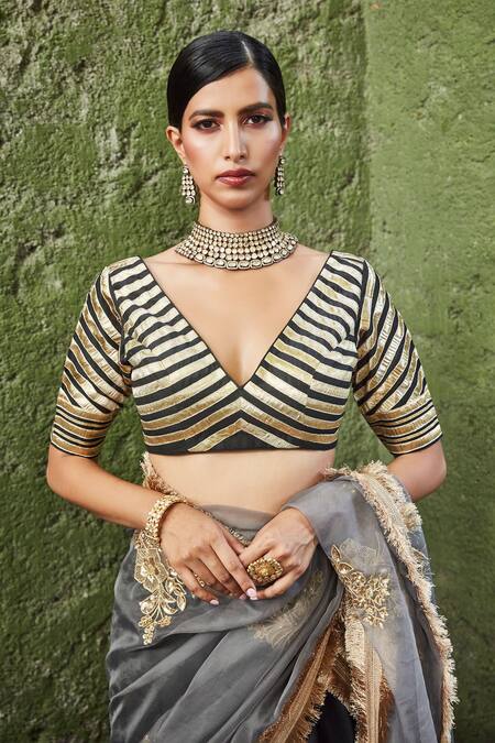 Buy Ranian Black , Organza Gota, Zardozi Plunge V Embroidered Lehenga Set Online at Aza Fashions Buy_Ranian_Black , Organza Gota, Zardozi Plunge V Embroidered Lehenga Set _Online_at_Aza_Fashions