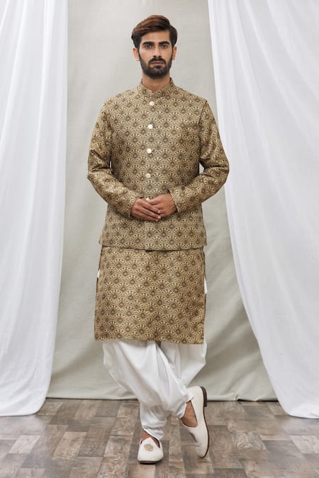 RNG Safawala Mandala Print Bundi & Kurta Set 