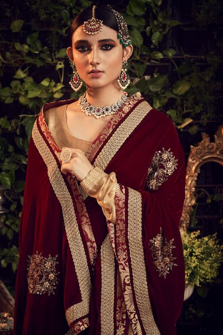 Buy Ranian Gold Velvet, Tissue Lehenga Set With Rosewood Maroon Dupatta Online at Aza Fashions Buy_Ranian_Gold Velvet, Tissue Lehenga Set With Rosewood Maroon Dupatta _Online_at_Aza_Fashions