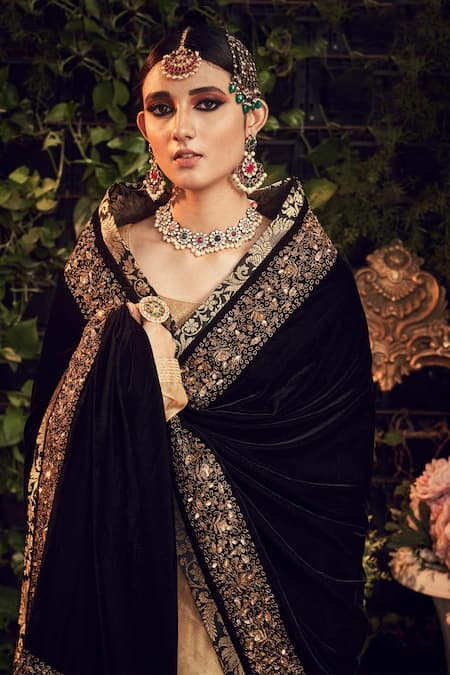 Buy_Ranian_Gold Velvet, Tissue Kurta Set With Black Dupatta _Online_at_Aza_Fashions