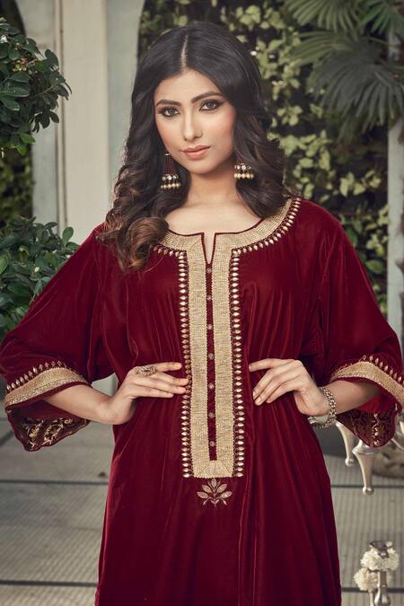 Buy_Ranian_Maroon Velvet Kurta And Salwar Set _Online_at_Aza_Fashions