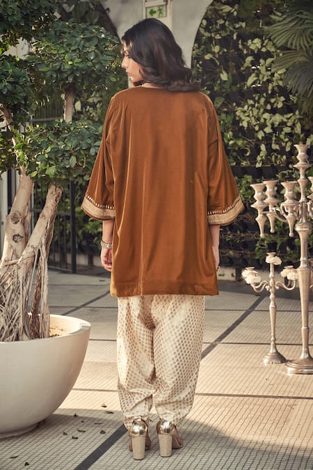 Shop_Ranian_Brown Velvet Kurta And Salwar Set _at_Aza_Fashions