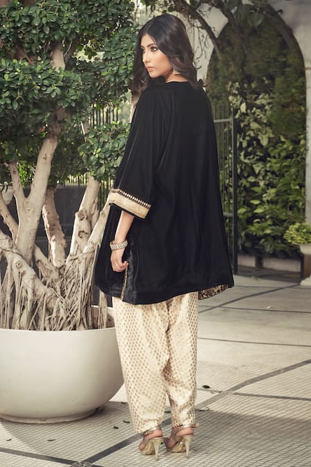 Shop_Ranian_Black Velvet Kurta And Salwar Set _at_Aza_Fashions