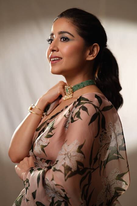 Prints By Radhika_Peach Organza, Samo Floral V Neck Saree With Blouse_at_Aza_Fashions