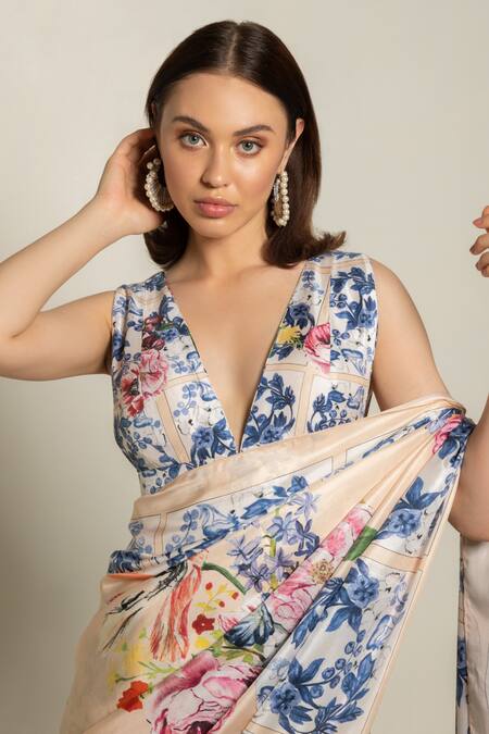 Prints By Radhika_Multi Color Silk Twill Lining Crepe V Neck Printed Saree With Blouse_at_Aza_Fashions
