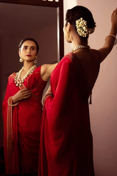 Priyal Bhardwaj Red Silk, Chinnon Chiffon Sweetheart Neck Saree With Blouse Online at Aza Fashions Priyal Bhardwaj_Red Silk, Chinnon Chiffon Sweetheart Neck Saree With Blouse _Online_at_Aza_Fashions