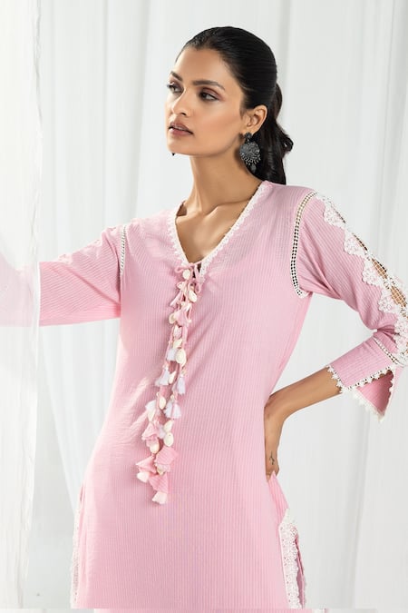 Shop Roze Pink Cotton, Chiffon Beads, Fringe, Lace V-neck Eden Front Tasselled Kurta Set Online at Aza Fashions Shop_Roze_Pink Cotton, Chiffon Beads, Fringe, Lace V-neck Eden Front Tasselled Kurta Set _Online_at_Aza_Fashions