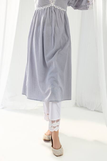 Buy Roze Purple Cotton, Chiffon Lace, Embroidery V-neck Aura A-line Pleated Anarkali Set Online at Aza Fashions Buy_Roze_Purple Cotton, Chiffon Lace, Embroidery V-neck Aura A-line Pleated Anarkali Set _Online_at_Aza_Fashions