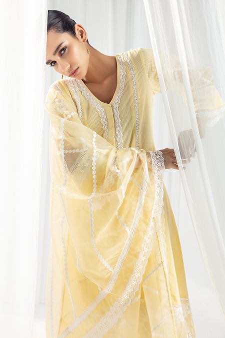 Shop_Roze_Yellow , Handloom Lace V-neck Celeste Embellished Kurta _Online_at_Aza_Fashions