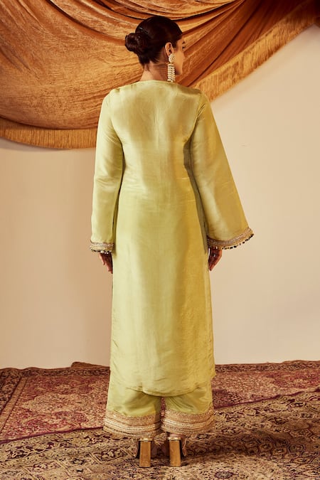 Roze Sakina Kurta Pant Set 