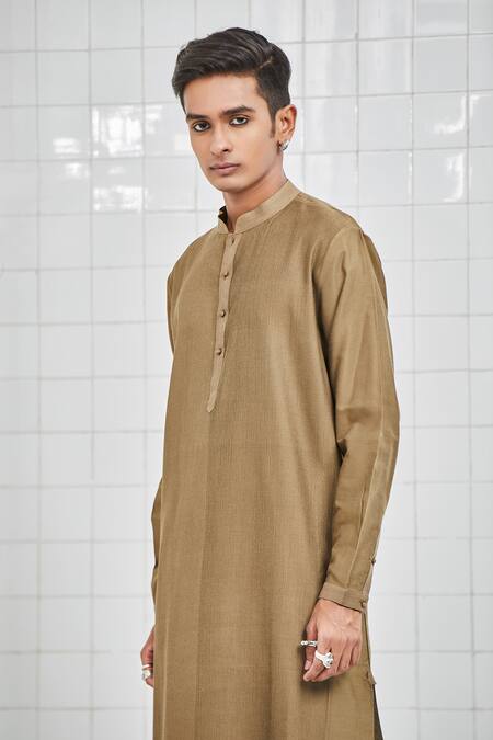 Buy Rajesh Pratap Singh Cream Katan Pintuck Kurta Set Online at Aza Fashions Buy_Rajesh Pratap Singh_Cream Katan Pintuck Kurta Set _Online_at_Aza_Fashions