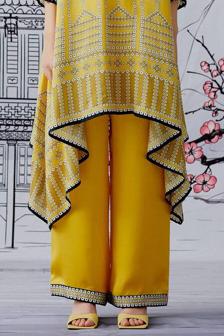 Rajdeep Ranawat_Yellow Kurta Silk Pant Satin Band Navya Printed Set_at_Aza_Fashions