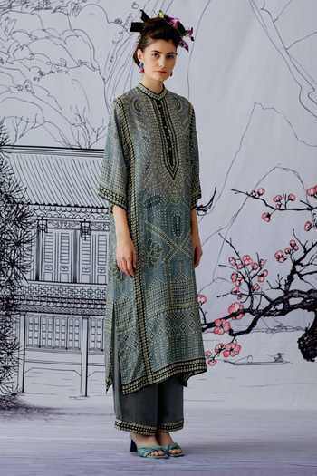 Rajdeep Ranawat Grey Silk Band Ghazala Tunic Online at Aza Fashions Rajdeep Ranawat_Grey Silk Band Ghazala Tunic_Online_at_Aza_Fashions