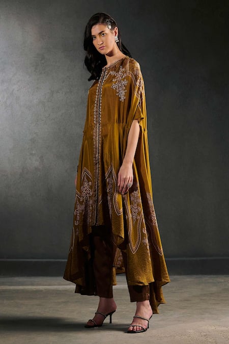 Rajdeep Ranawat Caprice Silk Bandhani Print Cape Tunic & Pant Set 