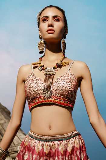 Buy Rajdeep Ranawat Red Dupion Plunge Neck Zarina Bralette at Aza Fashions Buy_Rajdeep Ranawat_Red Dupion Plunge Neck Zarina Bralette_at_Aza_Fashions