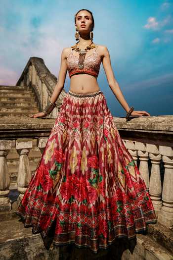 Shop Rajdeep Ranawat Red Dupion Plunge Neck Zarina Bralette at Aza Fashions Shop_Rajdeep Ranawat_Red Dupion Plunge Neck Zarina Bralette_at_Aza_Fashions