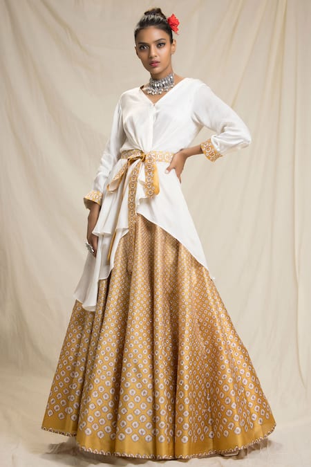Rajdeep Ranawat_Yellow Satin, Dupion V Neck Asymmetric Tunic And Bandhani Print Lehenga Set_Online_at_Aza_Fashions