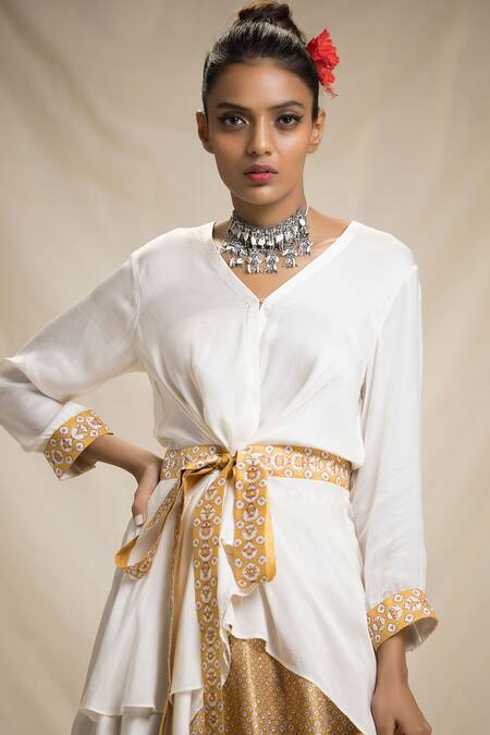 Rajdeep Ranawat_Yellow Satin, Dupion V Neck Asymmetric Tunic And Bandhani Print Lehenga Set_at_Aza_Fashions