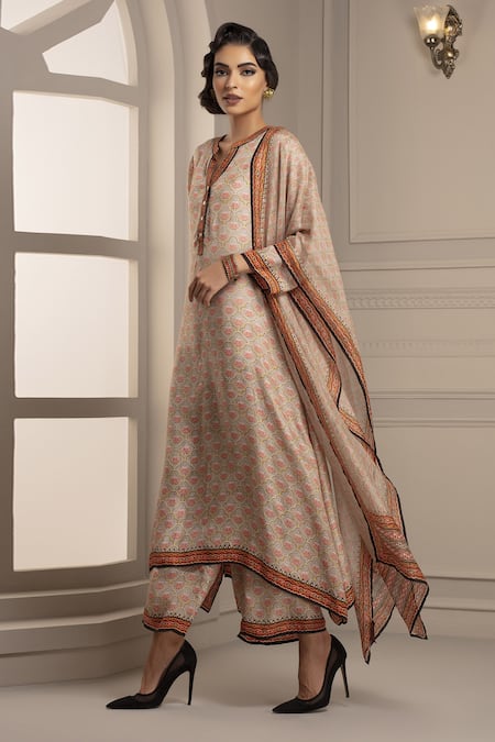 Rajdeep Ranawat Silk Flared Kurta Set 
