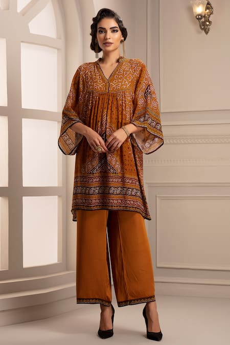 Rajdeep Ranawat Silk Short Tunic & Pant Set 