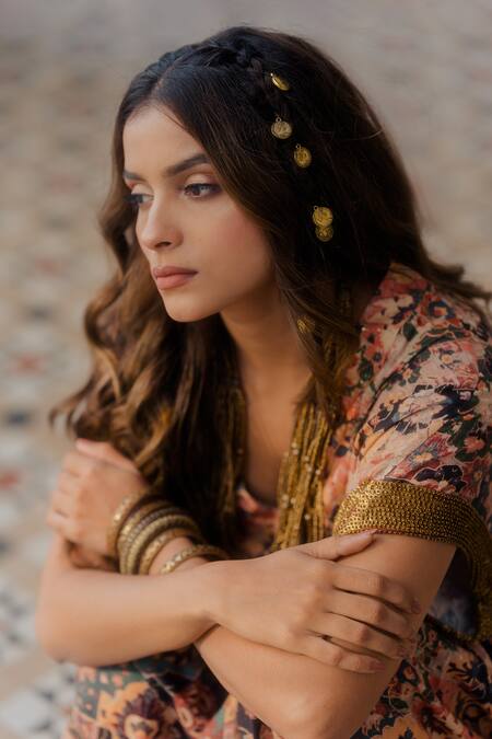 Nikita Vishakha_Red Silk Persian Pattern And Sequin Work V Neck Printed Waterfall Kaftan_at_Aza_Fashions