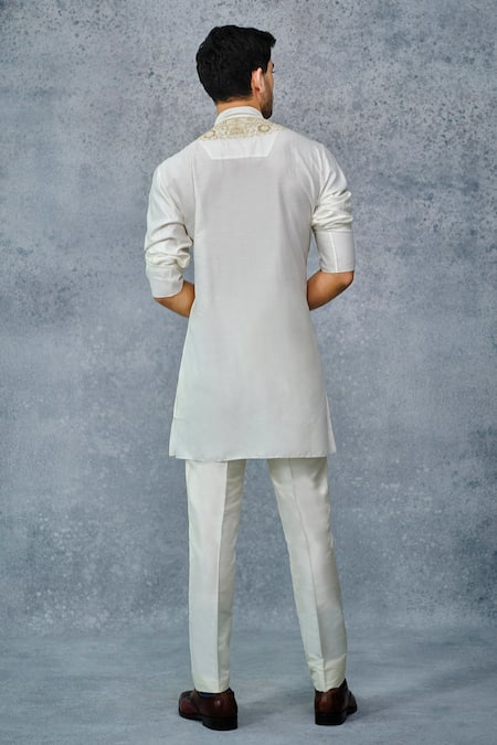 Raghavendra Rathore Jodhpur Floral Embroidered Kurta 