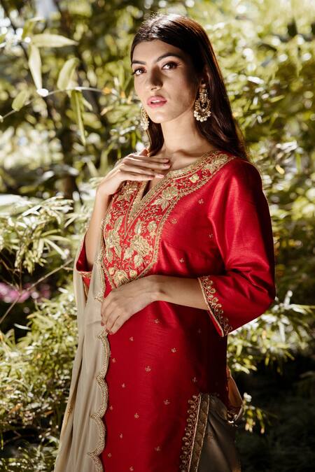 Rashika Sharma_Red Kurta And Pant Dupion  Dupatta Satin Round Embroidered Set _Online_at_Aza_Fashions