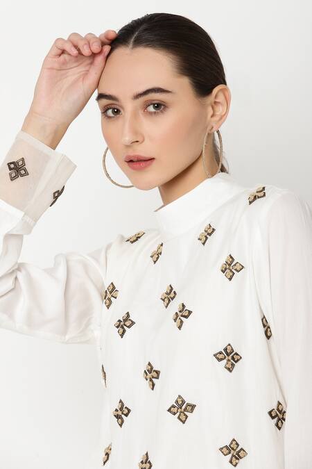 Musal_Ivory Silk Organza, Lotus Cotton Metal And Jute Embroidery High Noir Top_Online_at_Aza_Fashions
