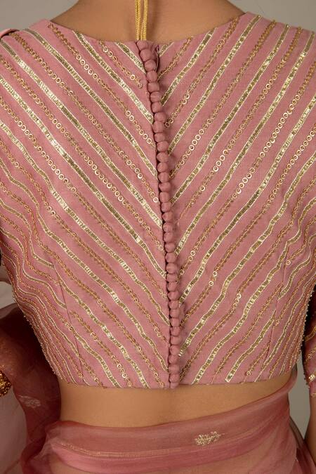 Ikshita Choudhary Peach Saree Organza Blouse Chanderi Petticoat Satin Embroidered With at Aza Fashions Ikshita Choudhary_Peach Saree Organza Blouse Chanderi Petticoat Satin Embroidered With_at_Aza_Fashions