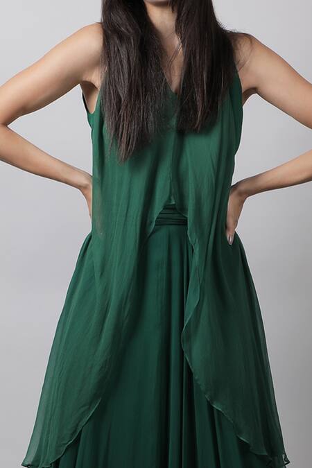 Shop Swatee Singh Green Georgette V Neck Asymmetric Cape Gown Online at Aza Fashions Shop_Swatee Singh_Green Georgette V Neck Asymmetric Cape Gown _Online_at_Aza_Fashions