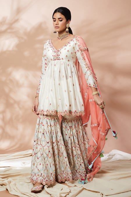 Tamanna Punjabi Kapoor Ivory Chanderi Embroidery Foil Broad V Neck Peplum Kurta Gharara Set 