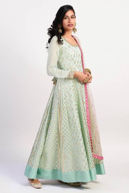 Rishi and Vibhuti Green Net, Chanderi, Dupion U Neck Pleated Anarkali With Dupatta Online at Aza Fashions Rishi and Vibhuti_Green Net, Chanderi, Dupion U Neck Pleated Anarkali With Dupatta _Online_at_Aza_Fashions