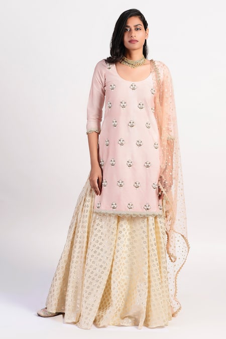 Rishi & Vibhuti Pink Chanderi U Neck Embroidered Kurta And Skirt Set