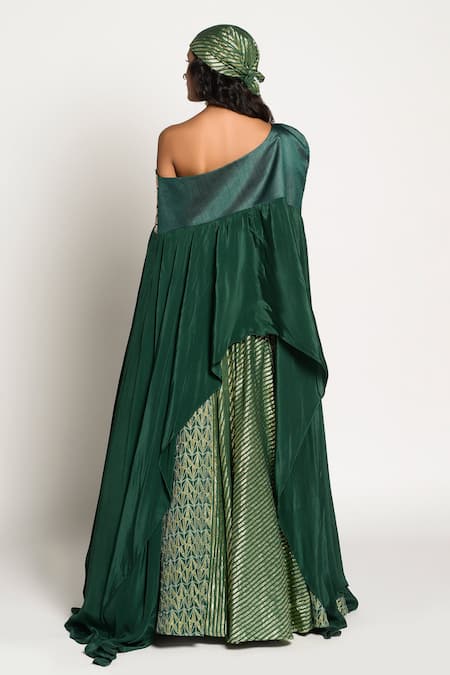 Rishi and Vibhuti Draped Cape & Skirt Set 