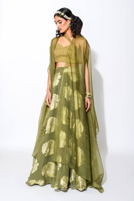 Rishi and Vibhuti Green Foiling Georgette, Organza And Crush Gold Lining Taxo Cape & Lehenga Set Online at Aza Fashions Rishi and Vibhuti_Green Foiling Georgette, Organza And Crush Gold Lining Taxo Cape & Lehenga Set_Online_at_Aza_Fashions