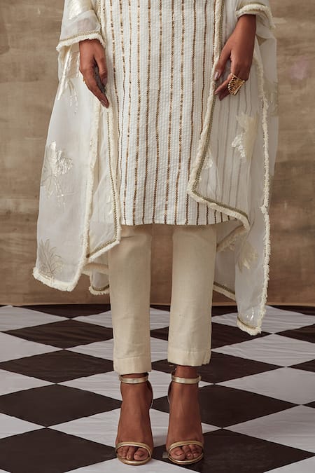 Rishi and Vibhuti_White Organic Cotton, Self Pattern Sequins Halter Crossandra Kurta Set_at_Aza_Fashions