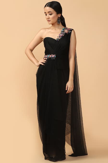 Tarun Tahiliani Black Charmeuse Satin Pre-draped Saree With Belt 