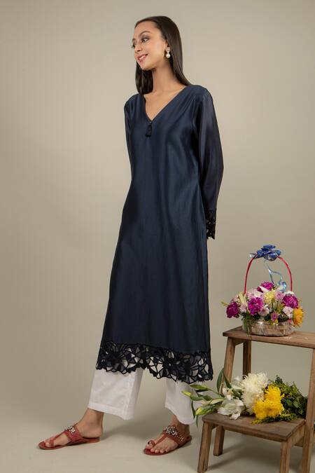 Buy_Ikshita Choudhary_Blue Chanderi Silk Floral Cutwork V Neck Kurta_Online_at_Aza_Fashions