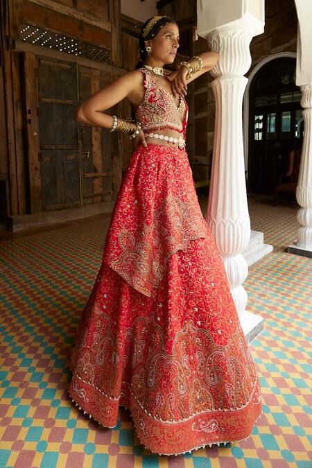 Aditi Gupta_Red Blouse Silk And Dupatta Organza, Lehenga Jamawar Katan Floral Motifs Set _Online_at_Aza_Fashions